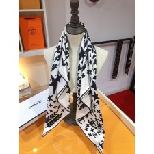 샤* 내츄럴 패턴 화이트 방도 스카프