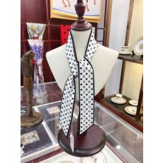 샤* 토트 화이트 방도 스카프