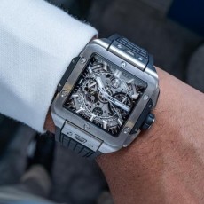 위** 스퀘어 뱅 유니코