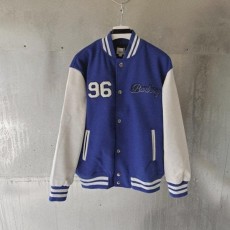 버** 엠보로고 바시티 자켓