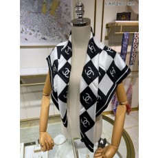 샤* 사각 레터링 로고 블랙사각 스카프