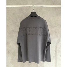 발**** 백로고패치 티셔츠