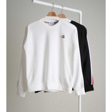 삼선라인 로고패치 맨투맨