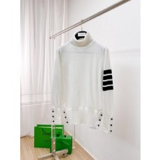 톰* 사선3버튼 울 터틀넥