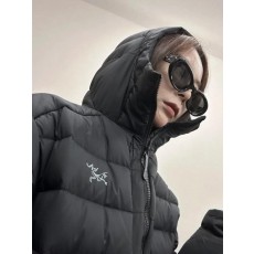 아**** THORIUM(토륨) 후디 경량 패딩  수입