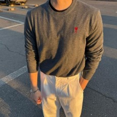 아* 미니멀 라운드 니트