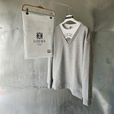 로** 브이넥 트롱프뢰유 스웨이트셔츠