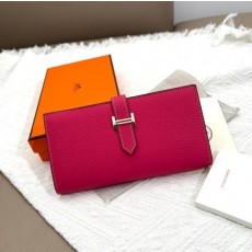 에*** 핫핑크 레더 베안 장지갑 금장