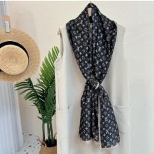 루* 컨피덴셜 모노 실크 스카프