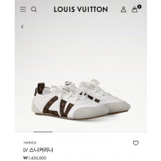 루* 스니커리나