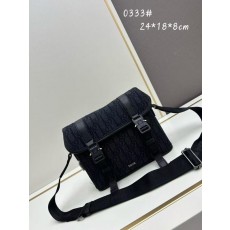 디* 오블리크 메신저 플랩 스트랩백