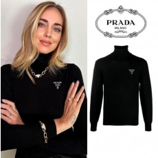 프** 밀라노 자수 커플 터틀넥