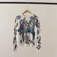 에*** 꽃말 니트