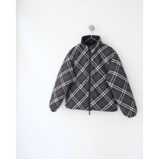 버** 25 리버시블 체크 나일론 퍼퍼 자켓  수입