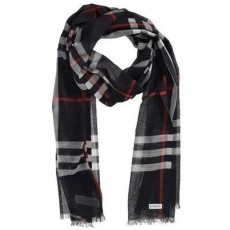 버** 체크 머플러