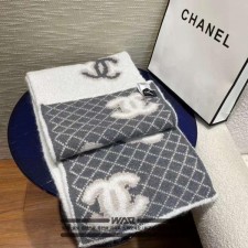 샤* 사선 패턴 포인트 로고 그레이 머플러 (제니착용)