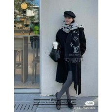 루* 모노그램 양면 머플러