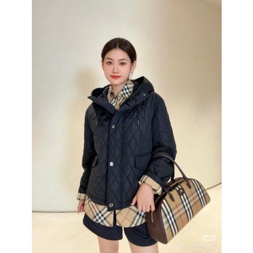 버** 누빔 후드 자켓