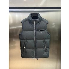 프** 페이크 레더 패딩조끼