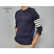 톰* New 사선 라운드 니트