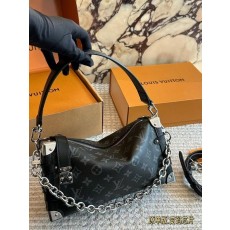 루* 신상 흑모노 사이드트렁크 M26226