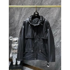 크* 크로스 스티치 바람막이