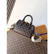 루* 반둘리에 20