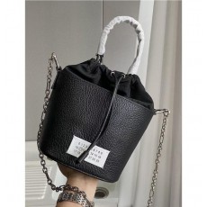 메* 마르지엘라 5AC 레더 체인 버킷백