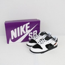 나** 타이트부스 SB 덩크로우 스니커즈