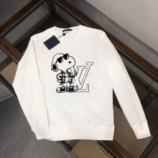 루* 홀드 스누피 맨투맨